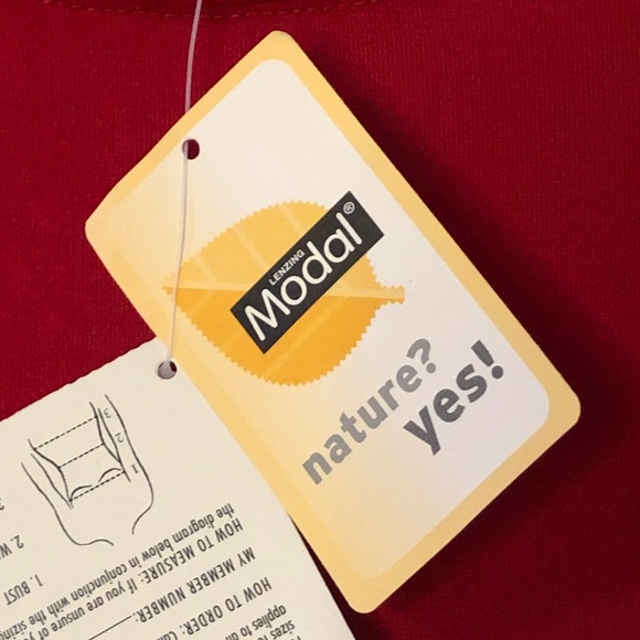 NWT Tomatoe Red Freelance Top Size Small - Picture 7 of 11